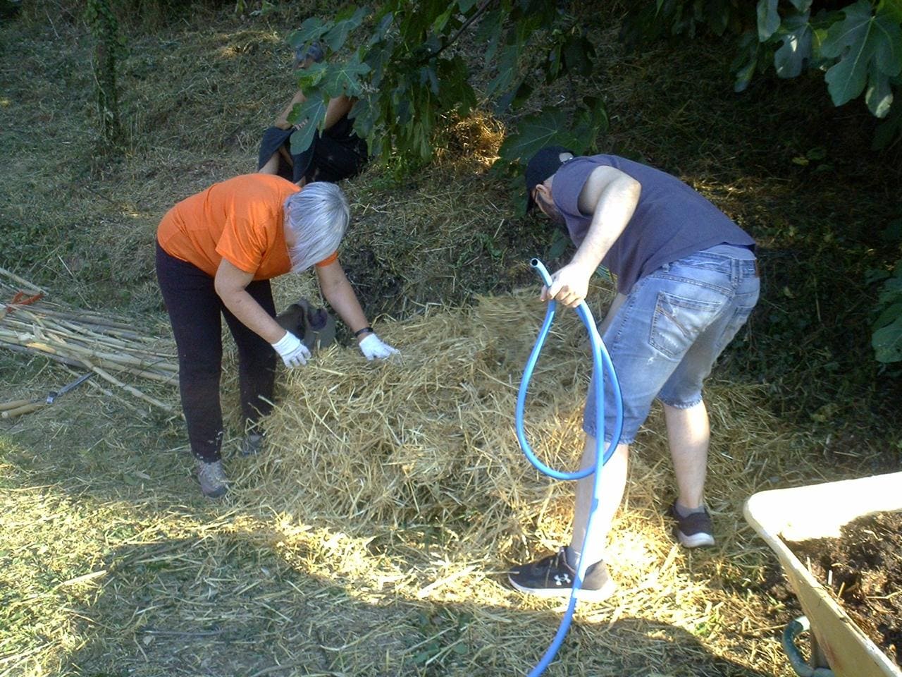 Construyendo la pila de compost